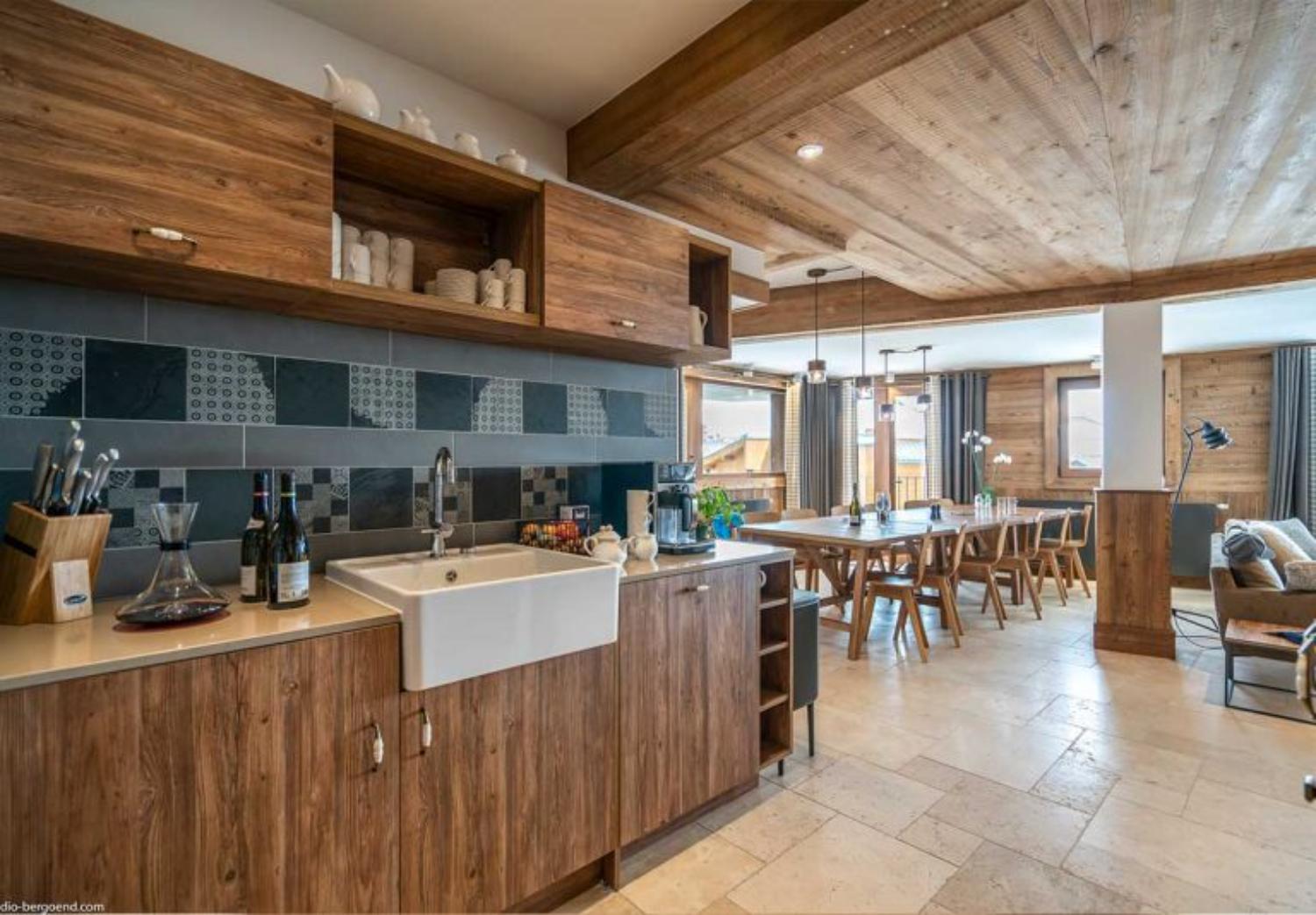 cocoon-6-3-12-personnes-chalets-cocoon-appartement-ski-aux-pieds-luxe-val-thorens-768x534-1463266