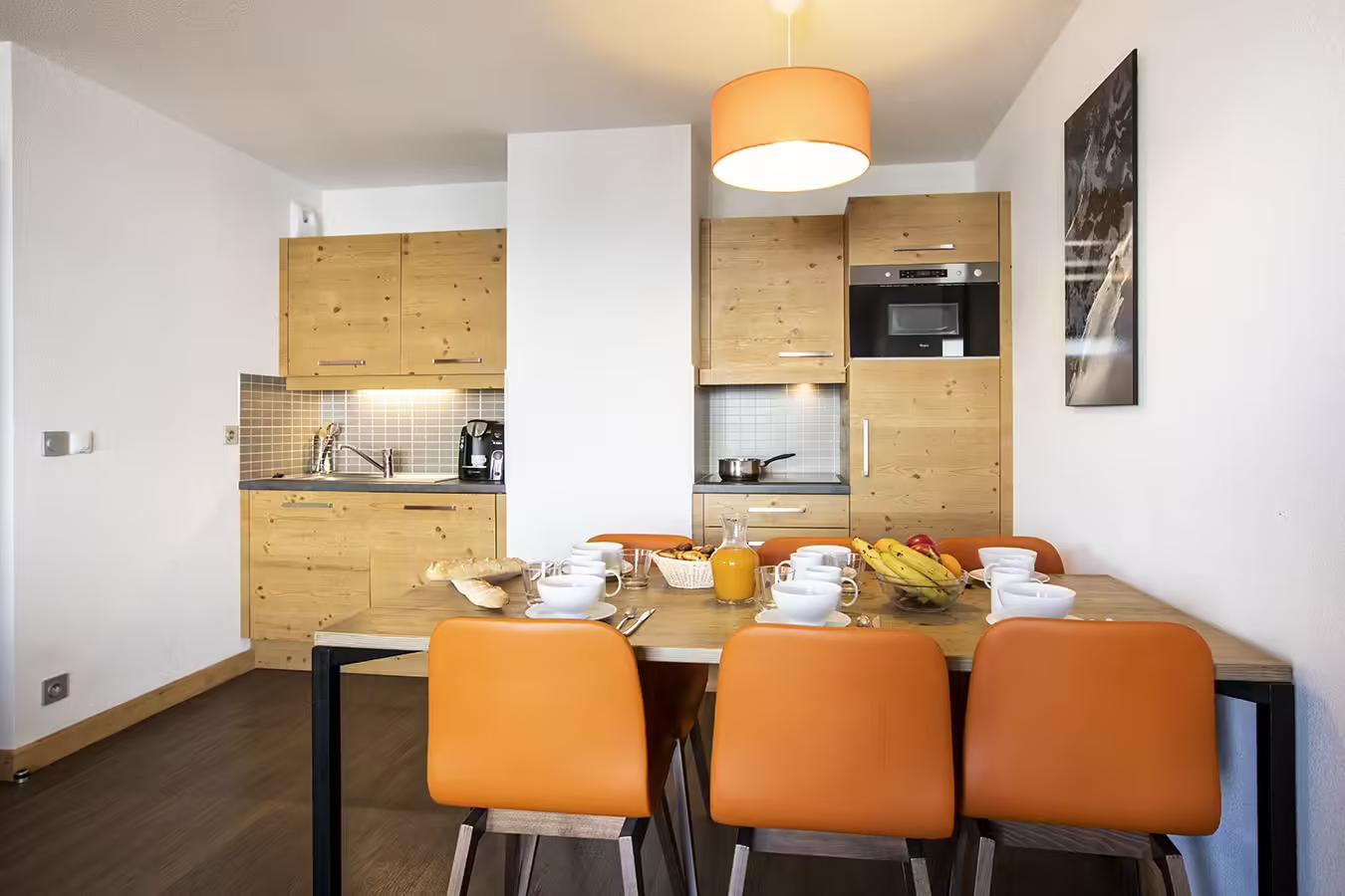 coeur-des-loges-menuires-s6-kitchen-461462