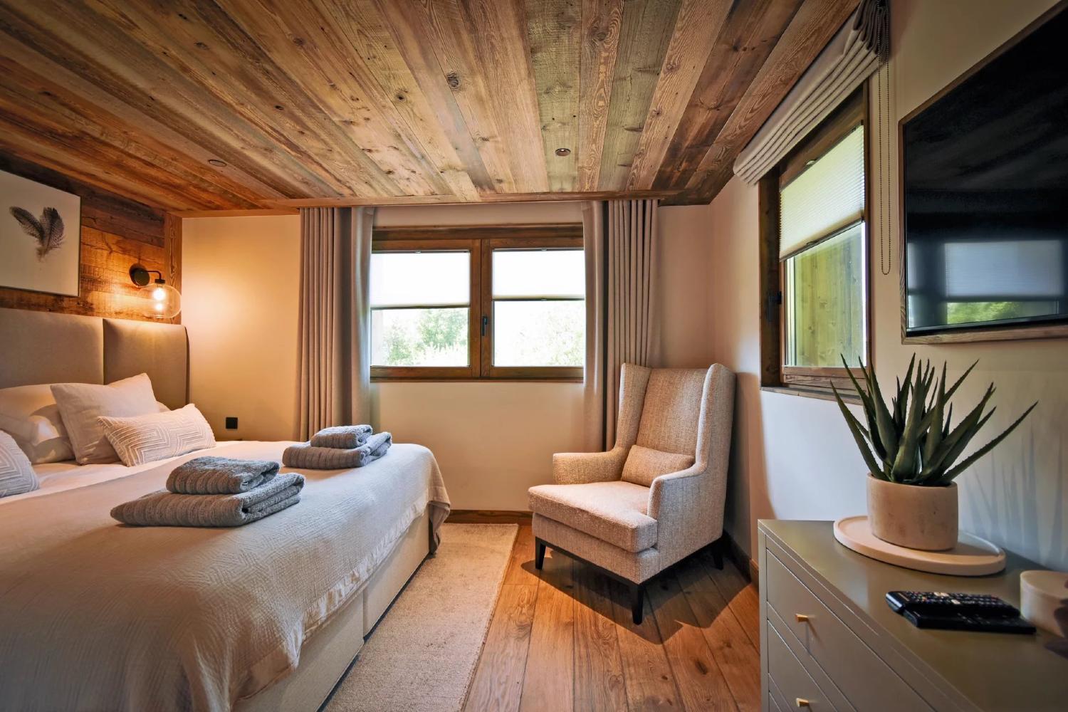 dd38edb6-286b-45f8-bca1-9d89eae39524-1451046