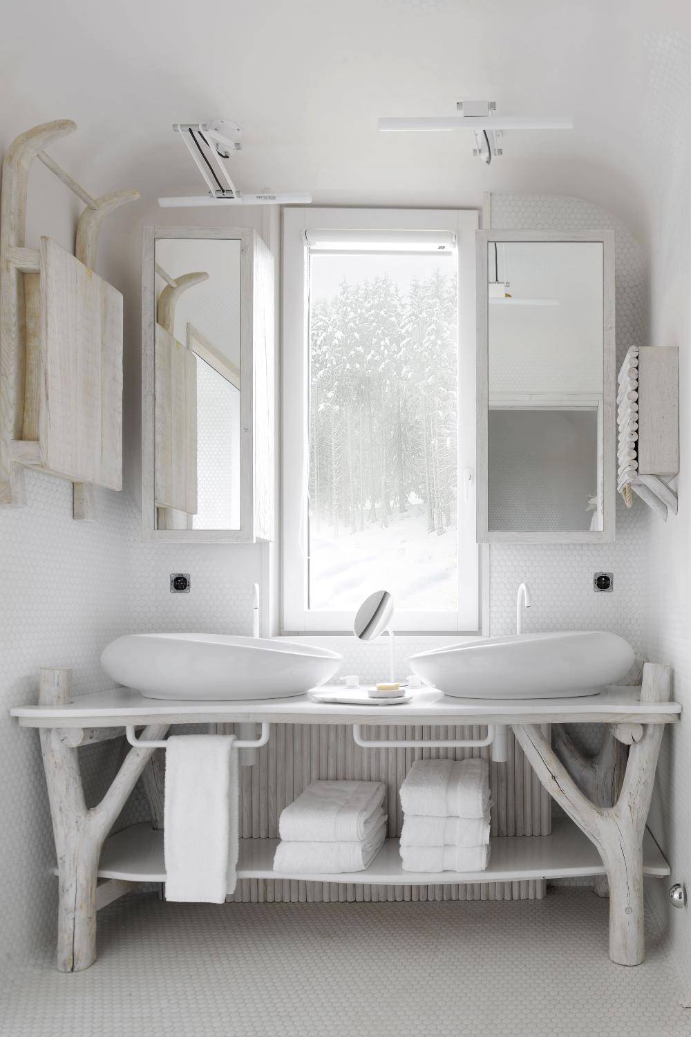 efe52ae8-254d-44fc-88a5-3bf2806d686c-1451799