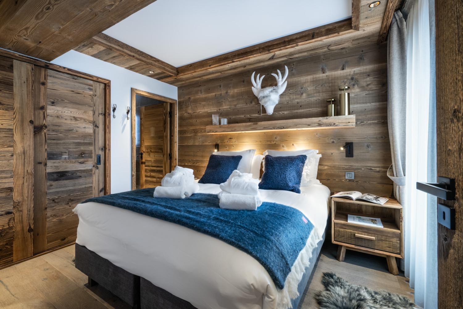 falcon-meribel-philippe-gal-a02-040-753074