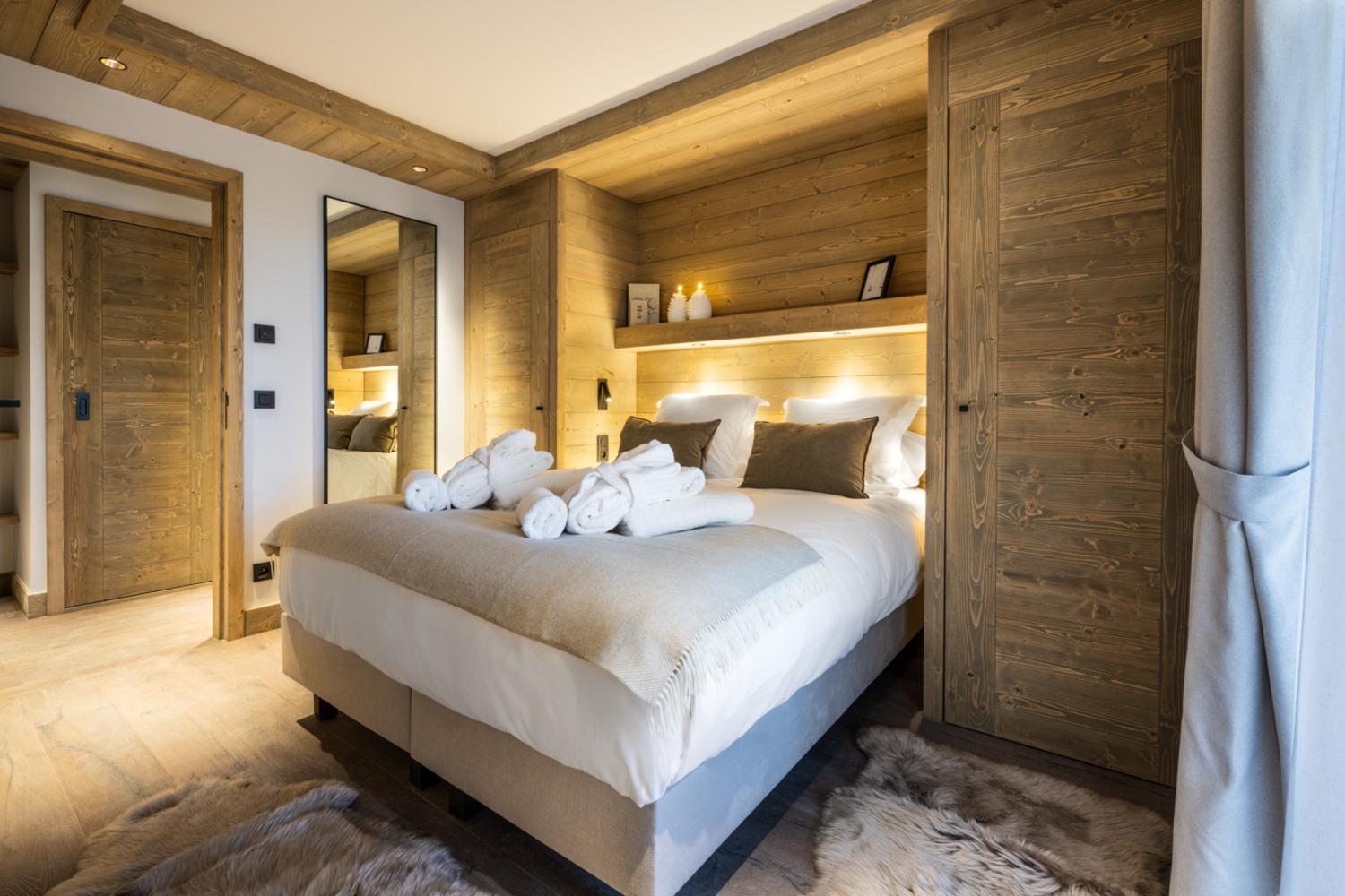 falcon-meribel-philippe-gal-c22-079-753266