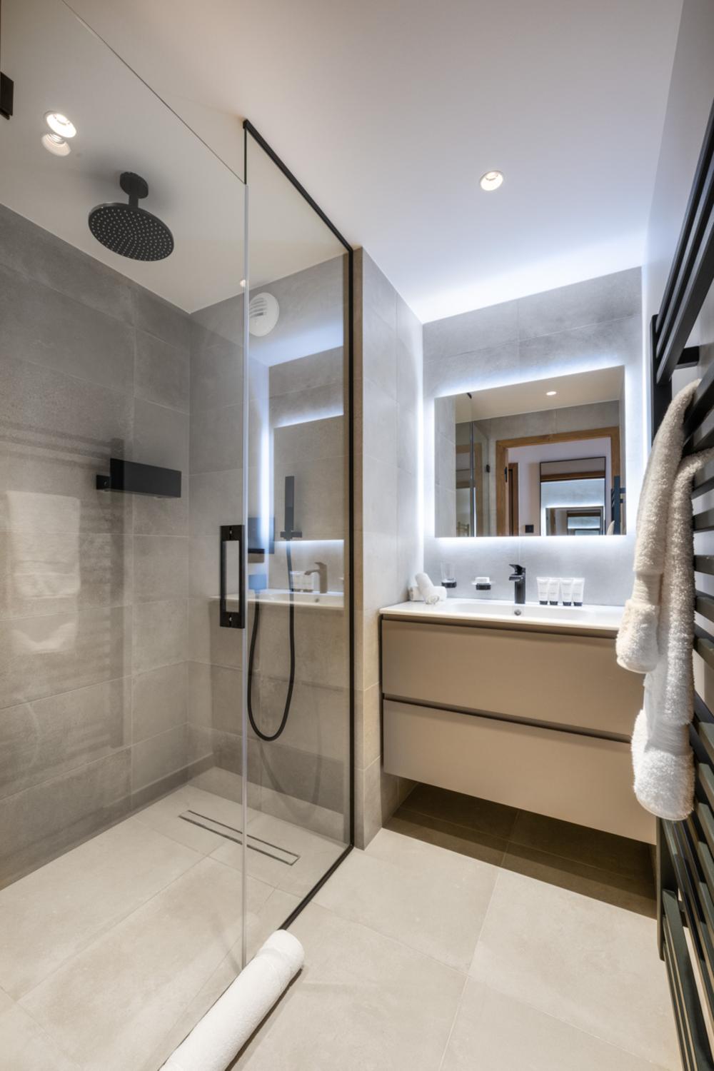 falcon-meribel-philippe-gal-e01-012-753339