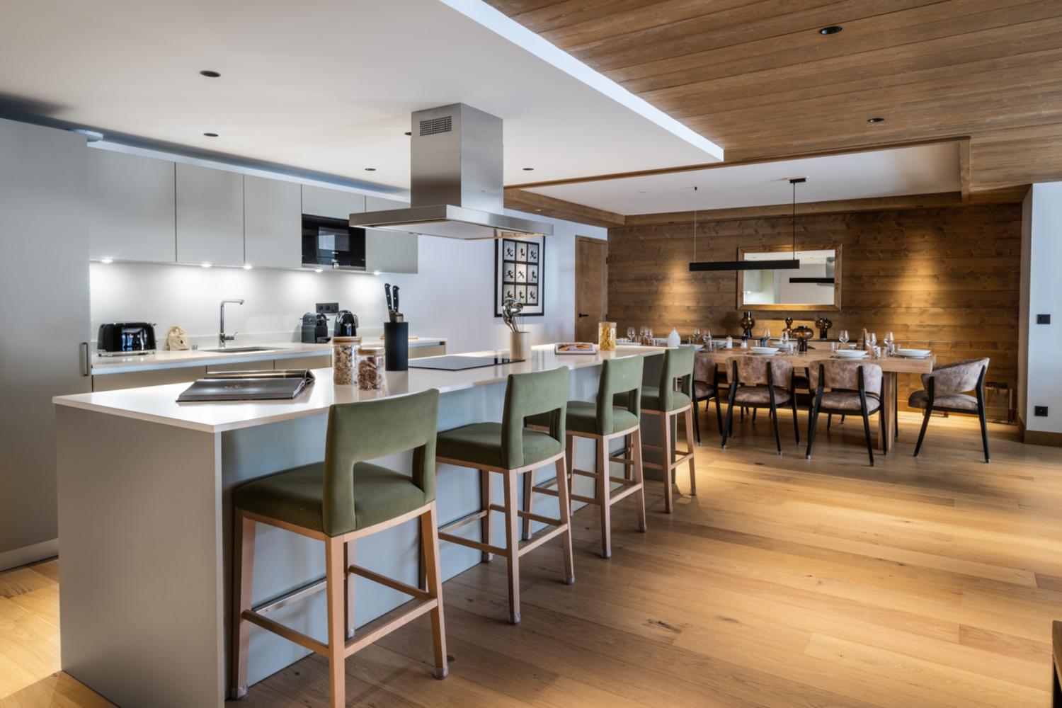 falcon-meribel-philippe-gal-e01-114-753332