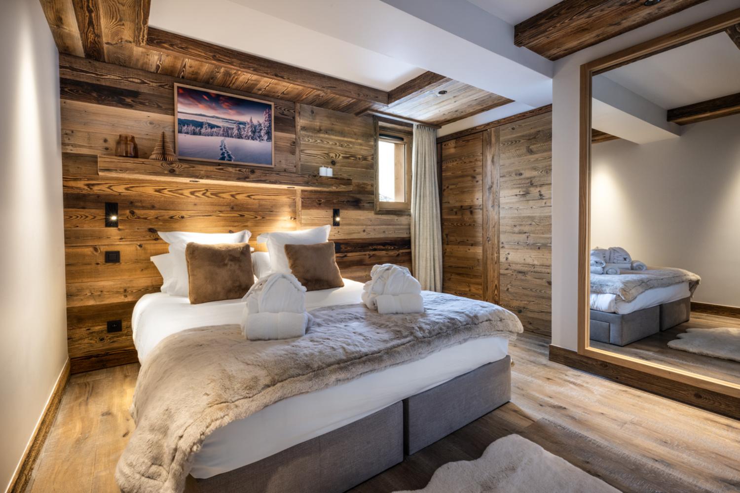 falcon-meribel-philippe-gal-h21-013-753510