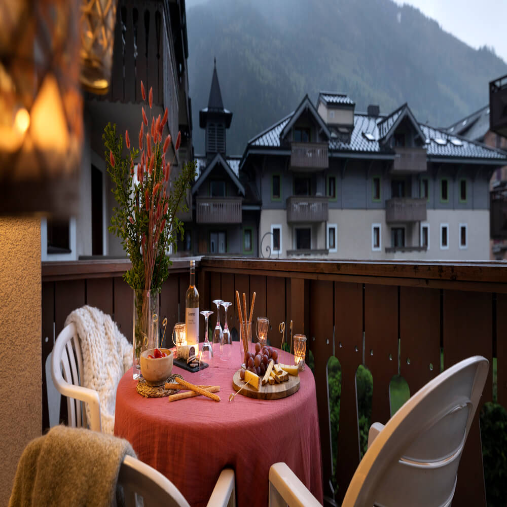 ginabelle-chamonix-balcony-2-1460758