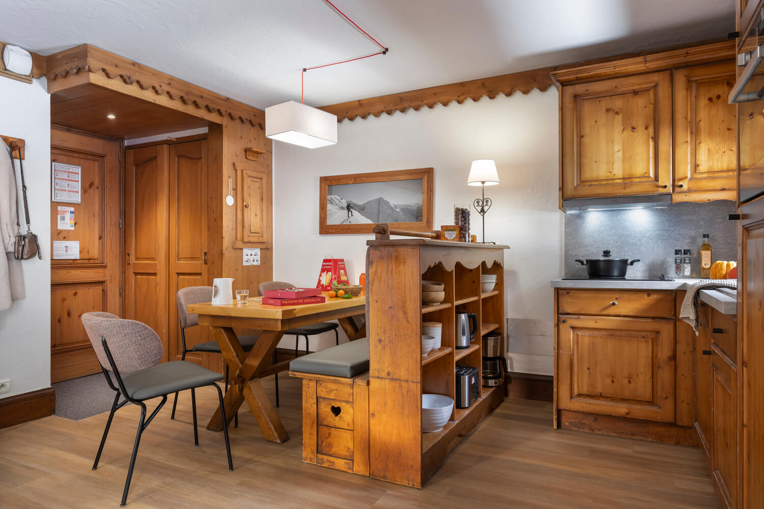 ginabelle-chamonix-kitchen-1460723