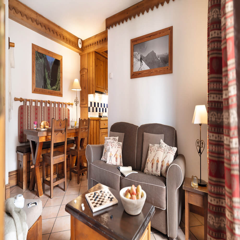 ginabelle-chamonix-living-room-2-1460766