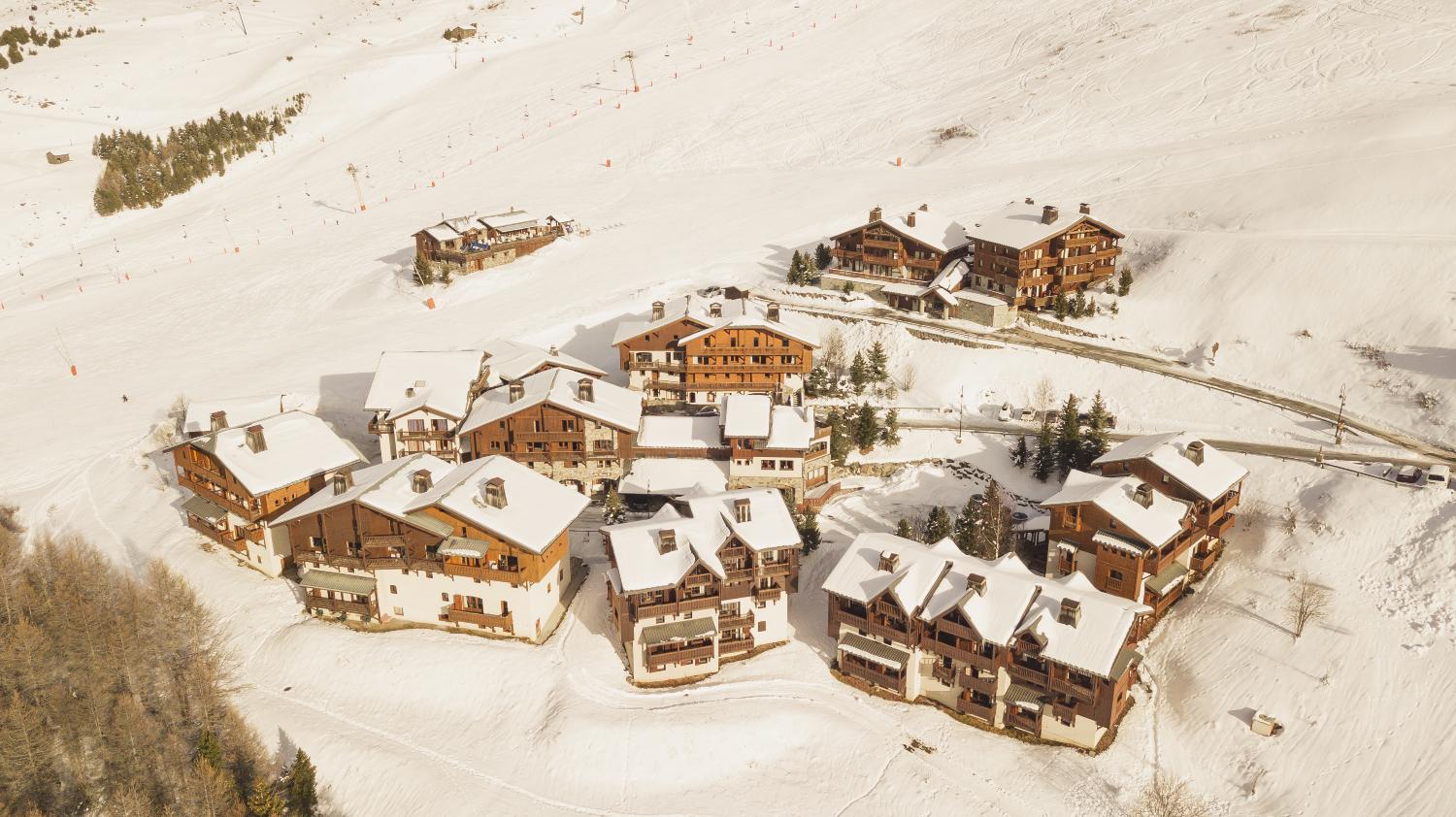 hameau-de-la-sapiniere-hd-h2019-alpcat-medias-dji-0483-365816