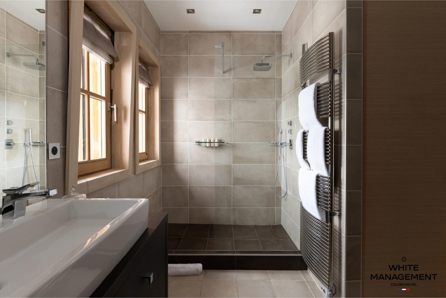 ldn-chalet-10-people-courchevel-moriond-belv-d-re-6-1464080