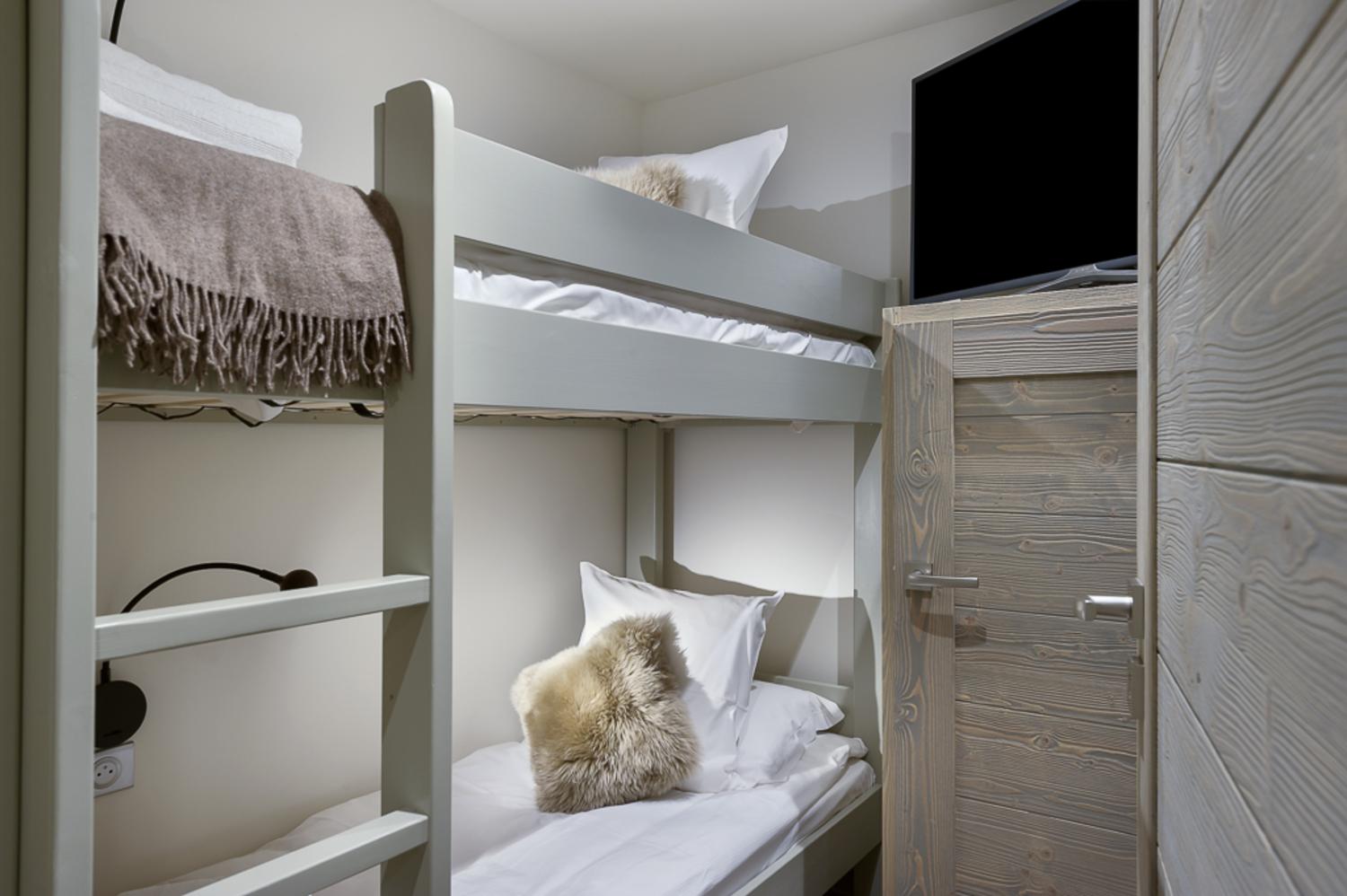 le-c-apt-a01-3-752901