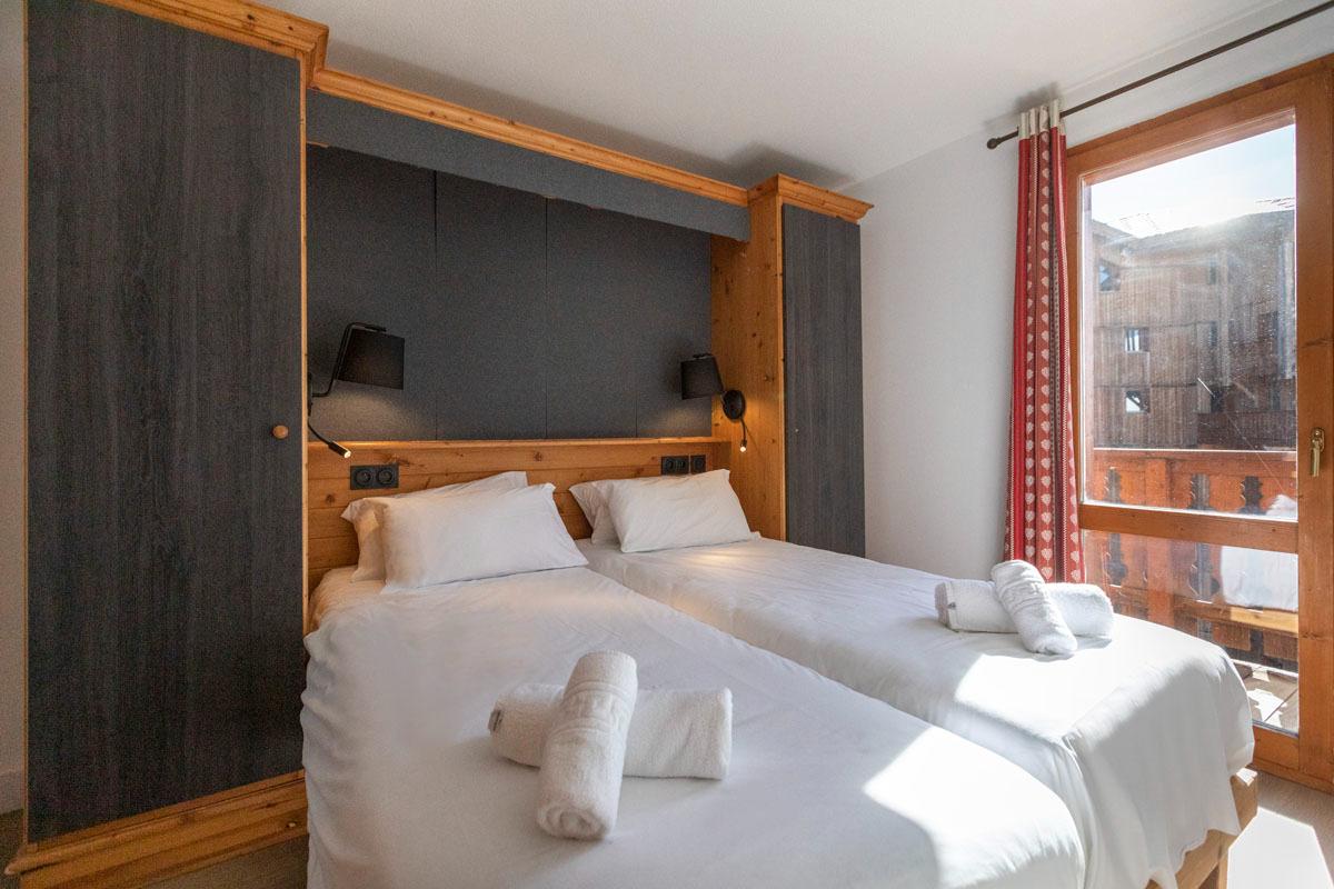 les-balcons-val-thorens-6-8-alcove-bedroom-306287