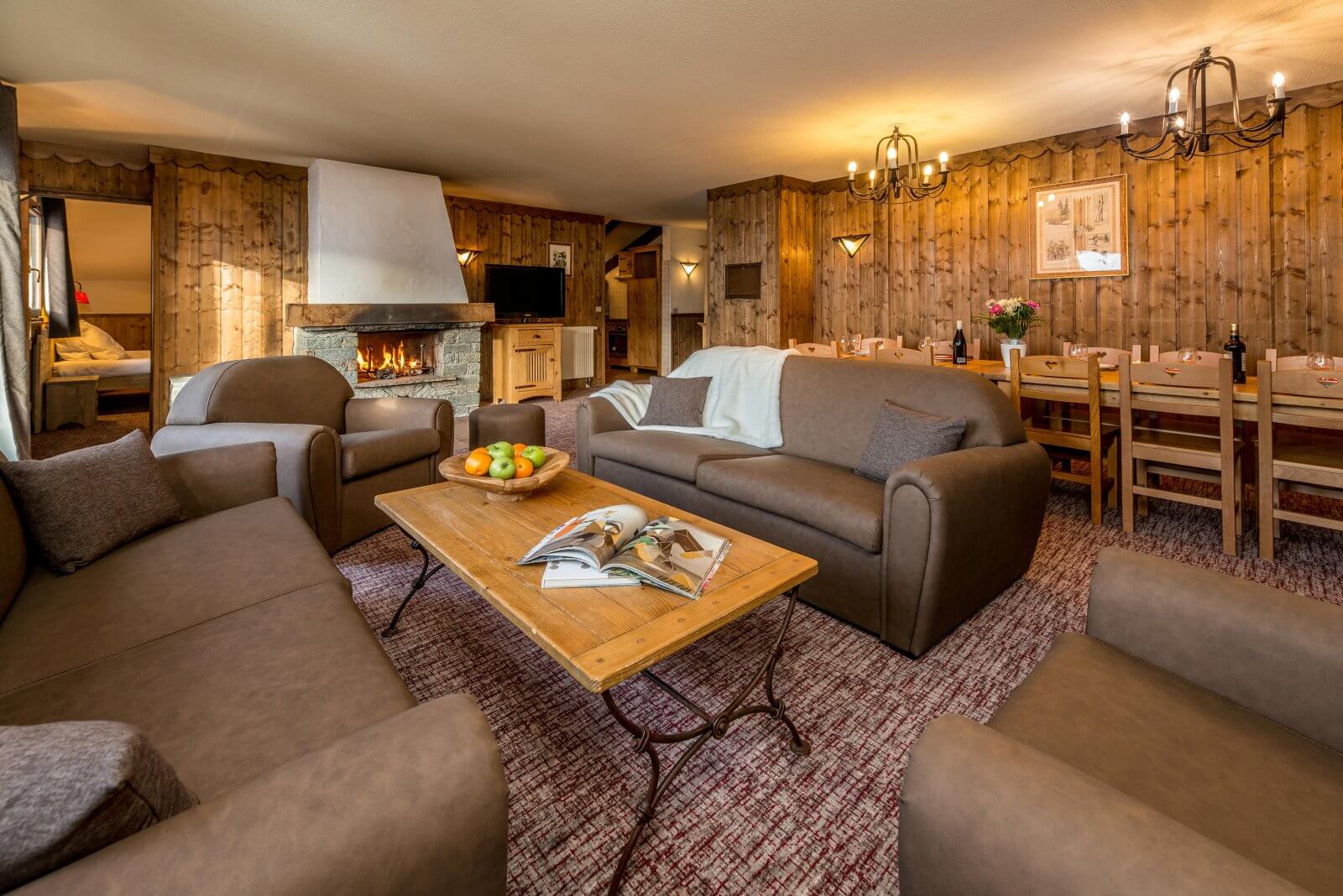 living-room-apt-10-12pax-chalet-altitude-les-arcs-263949