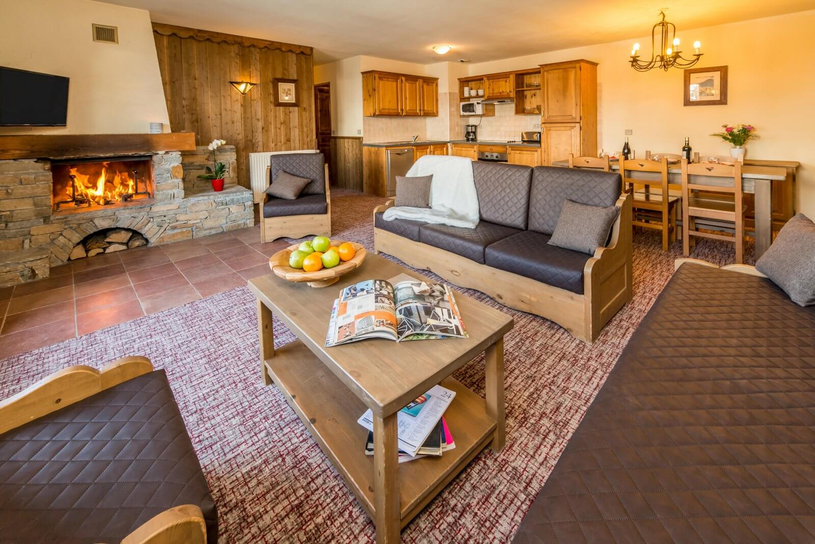 living-room-apt-6-8pax-chalet-altitude-les-arcs-263920