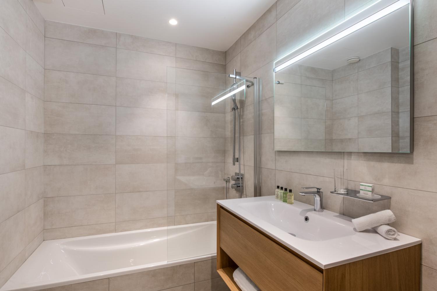 manali-lodge-nanda-janv20-06-768583