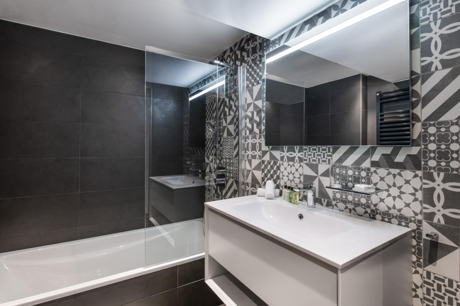 manali-lodge-pattar-dec19-07-768605