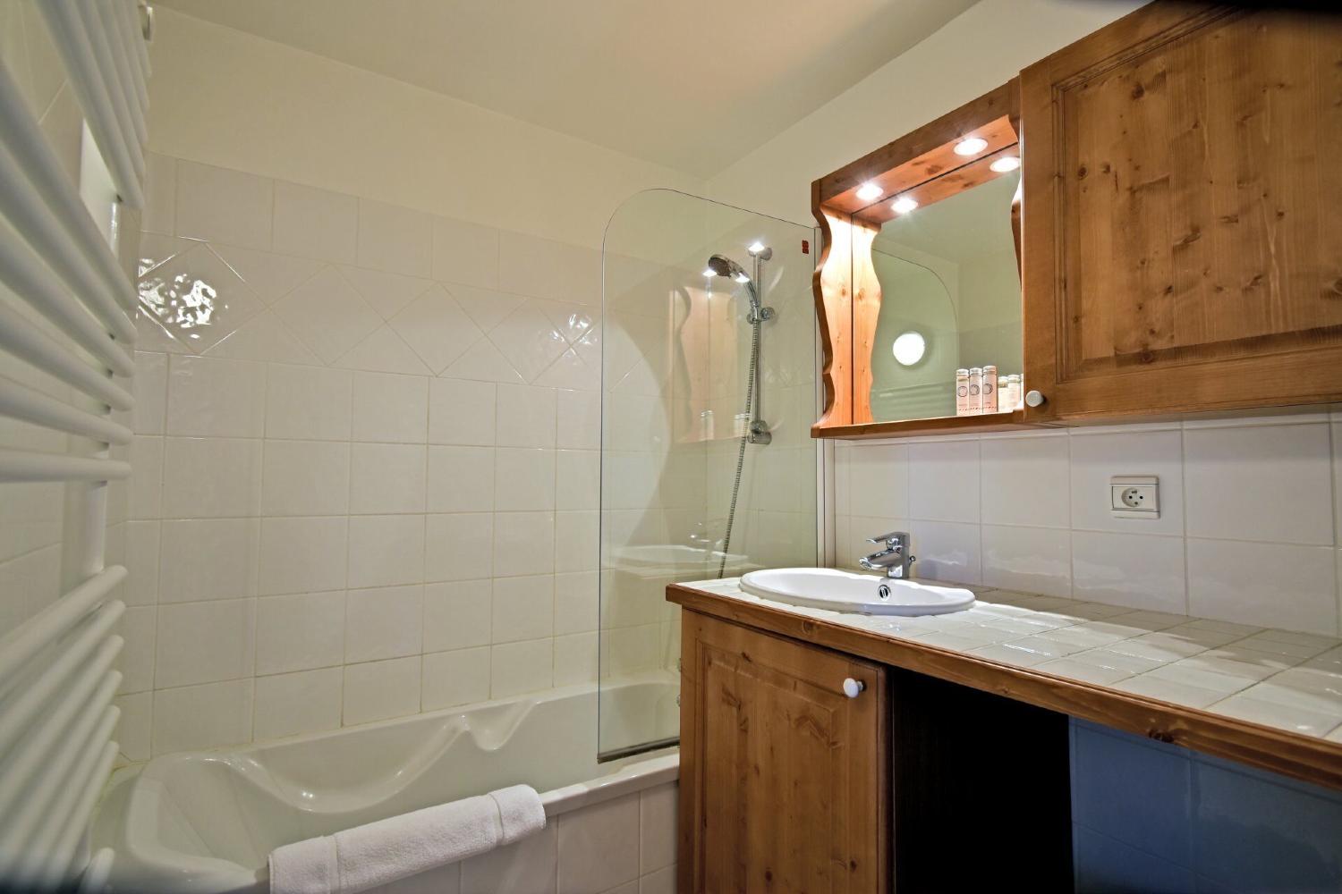 marmotte-bathroom-1449753