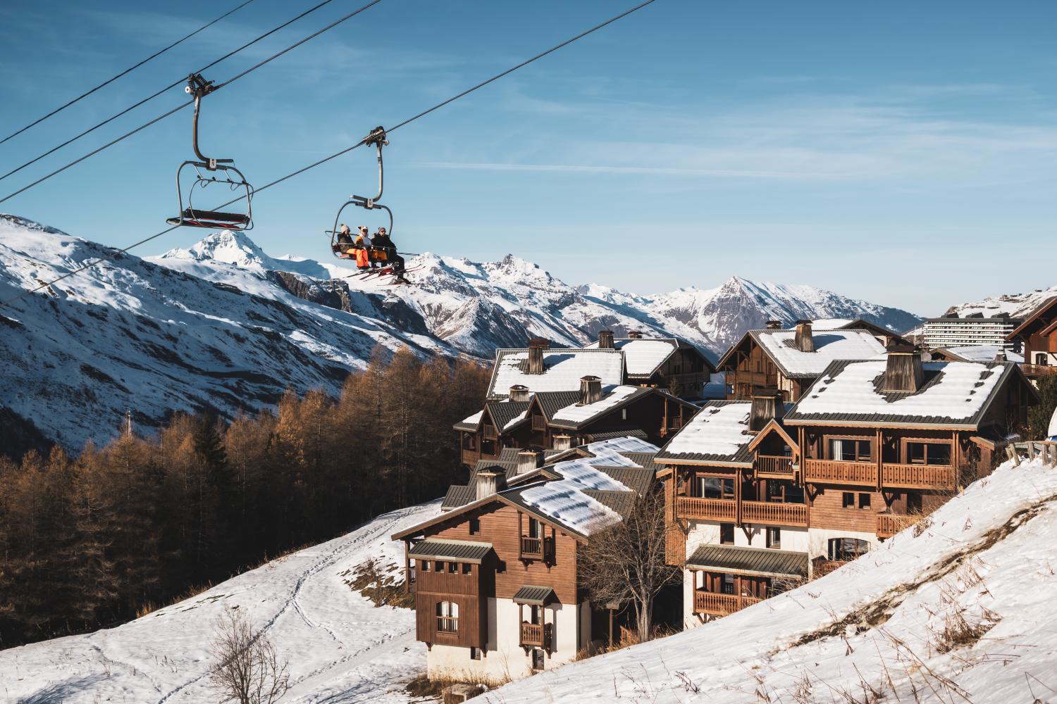 montagnettes-residence-sapiniere-menuires-facade-exterieure-17-cande-2026-1450746