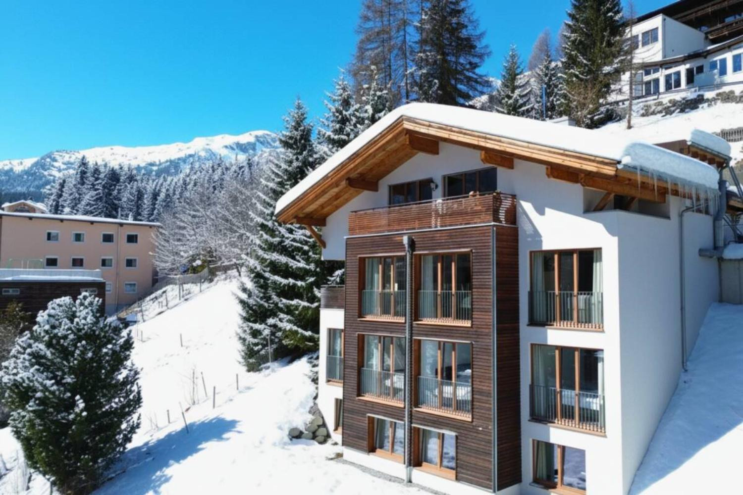 01-scalewidthwzeymdbd-catered-chalet-gabl-sankt-anton-aanzicht-met-sneeuw-3-1466983