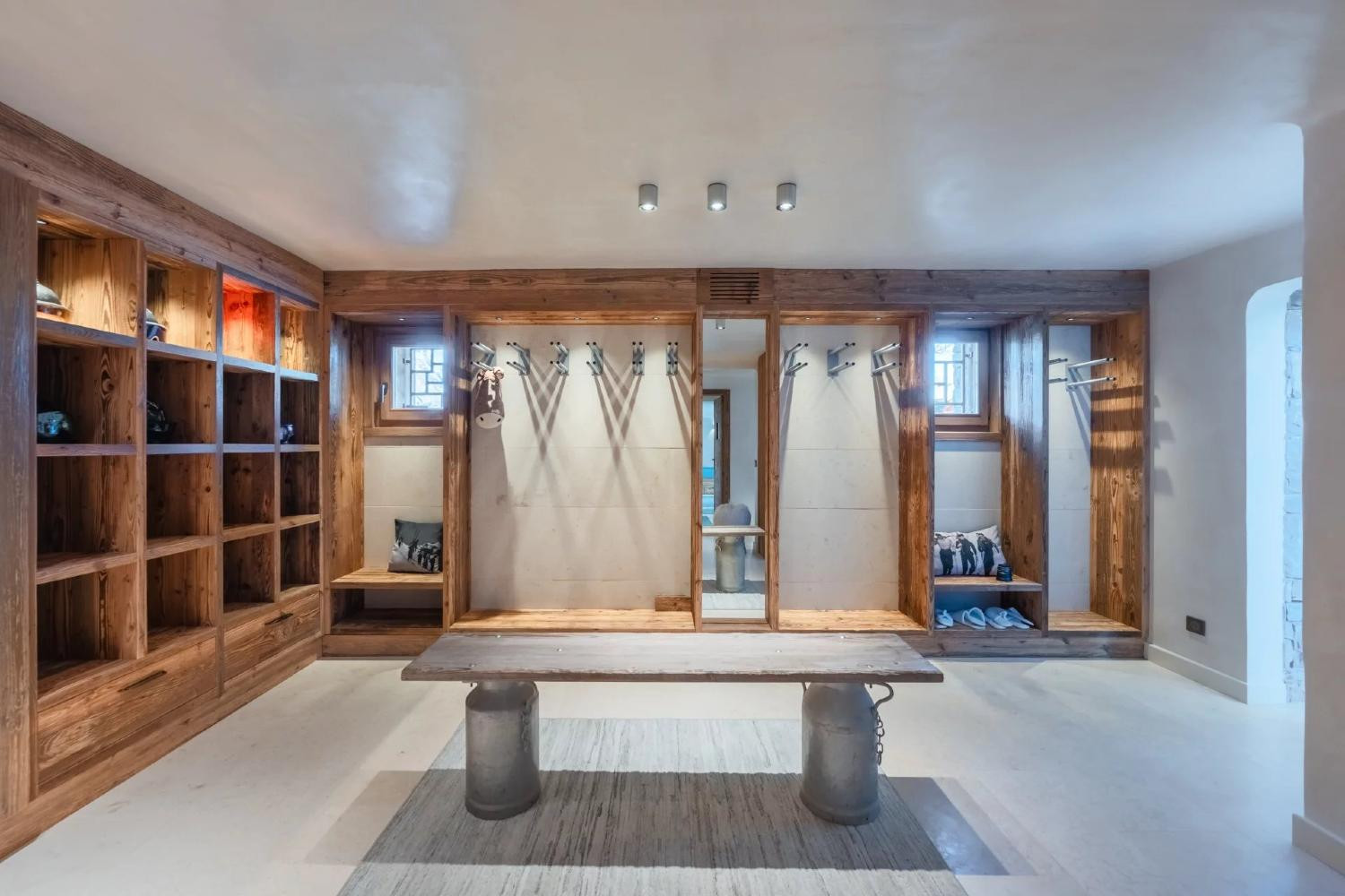 019e0530-8b81-44f1-b511-95fa3103133c-1267087