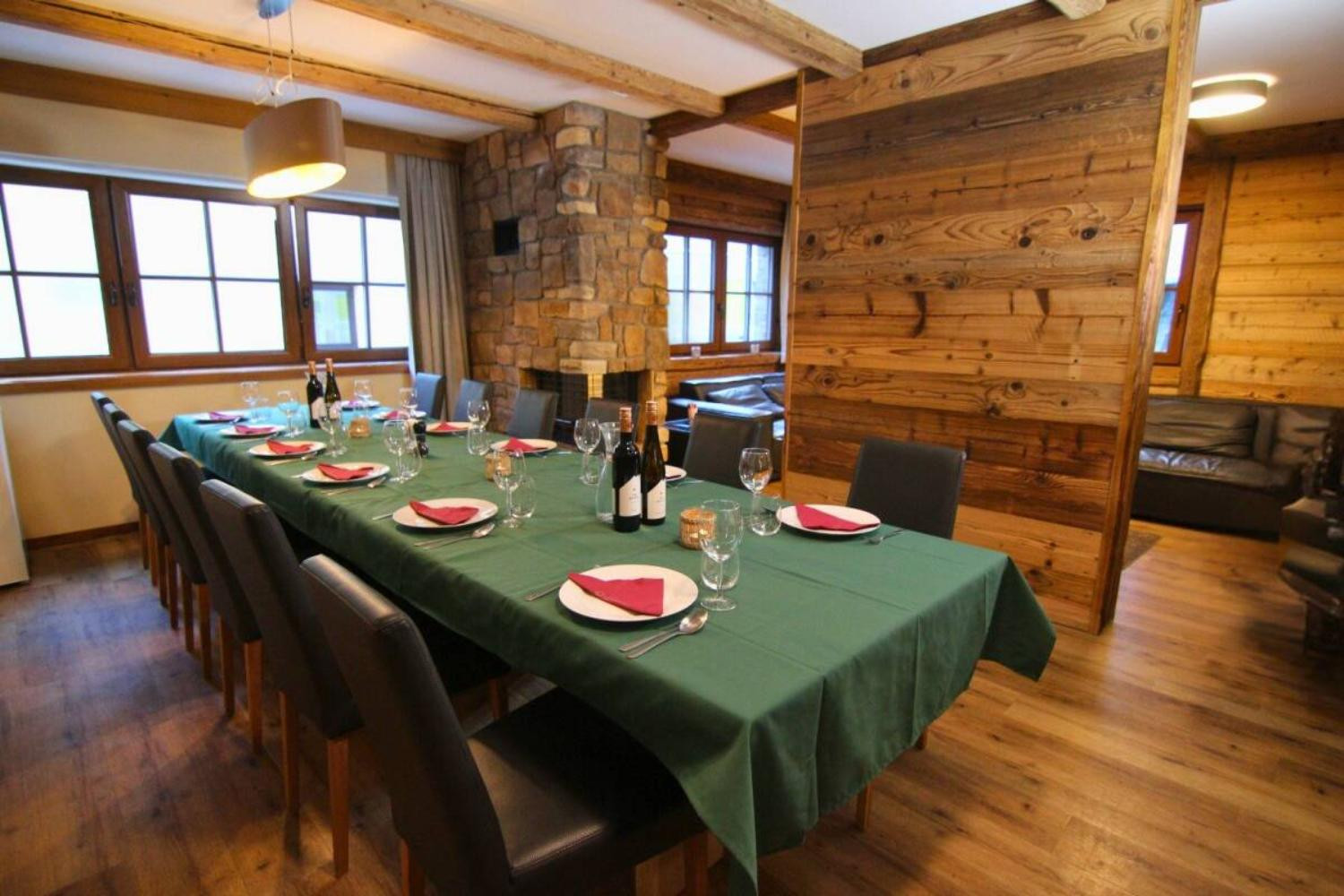 02-scalewidthwzeymdbd-catered-chalet-crystal-sankt-anton-inclusief-diner-1466877