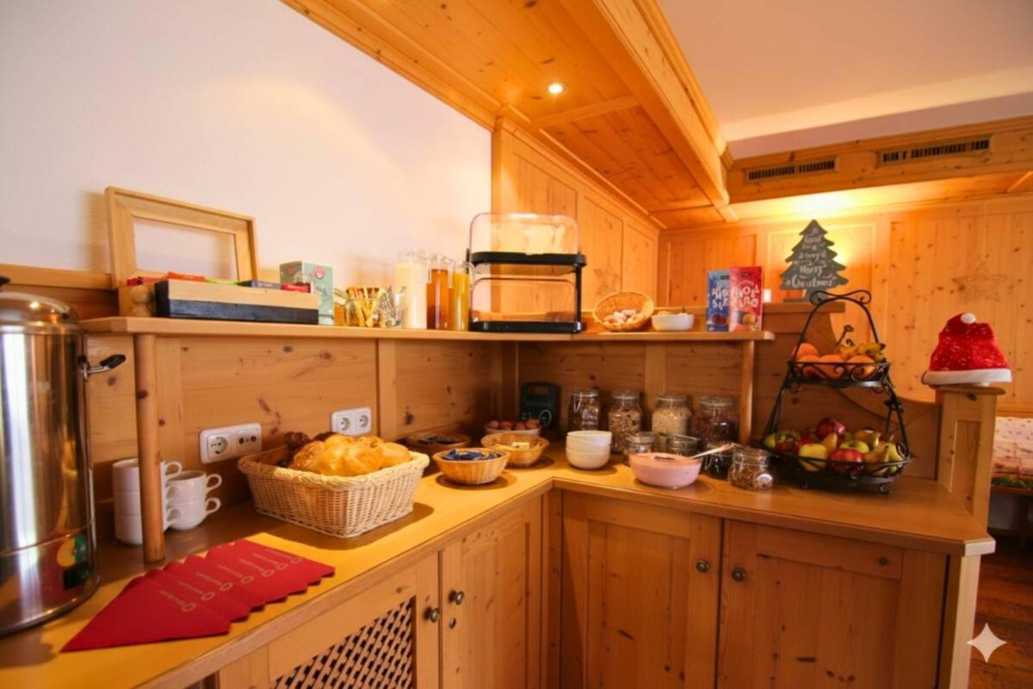 02-v2-scalewidthwzeymdbd-catered-chalet-kelle-fiss-inclusief-ontbijt-1467059