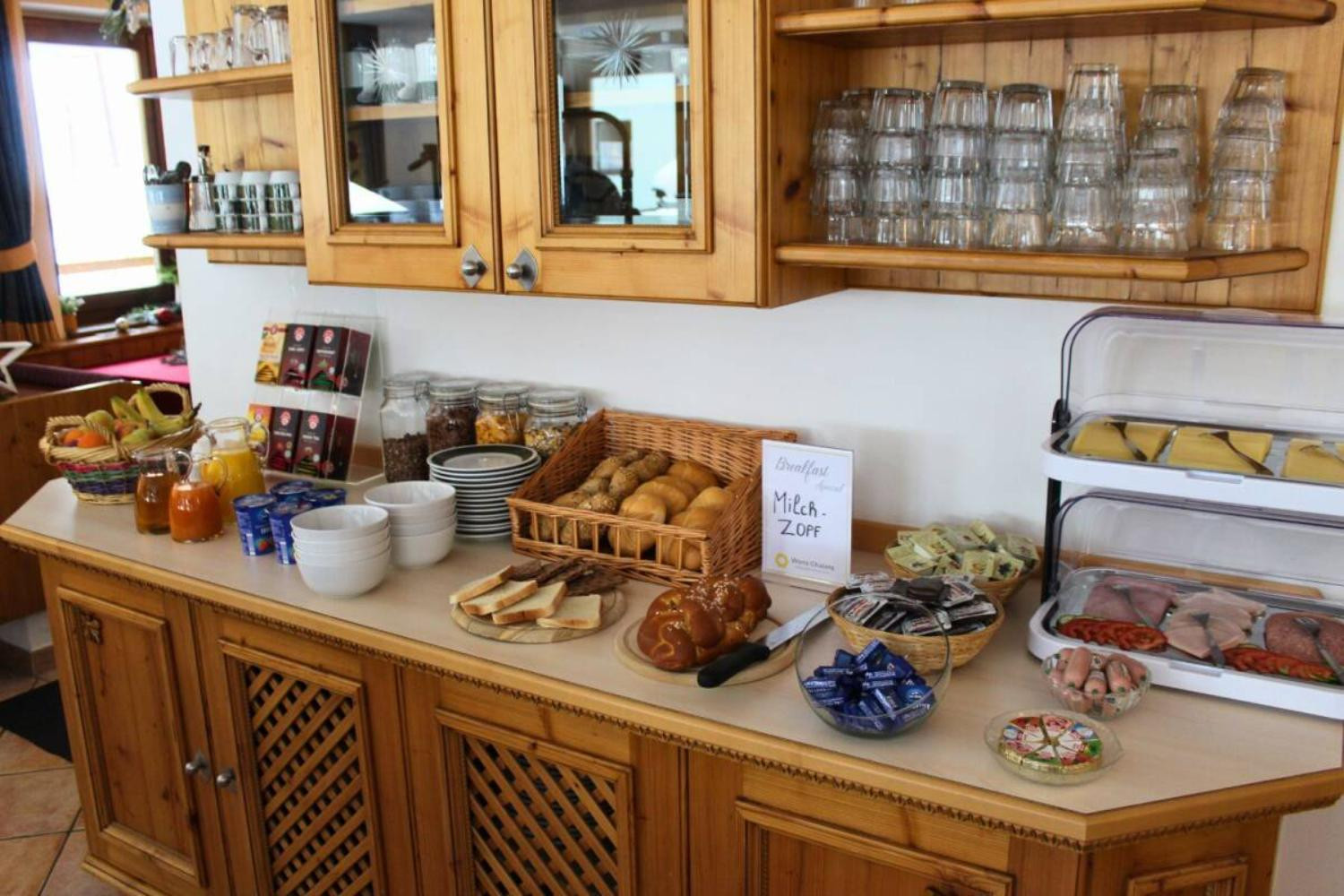 03-catered-chalet-silian-hinterglemm-ontbijt-scalewidthwzeymdbd-1467201
