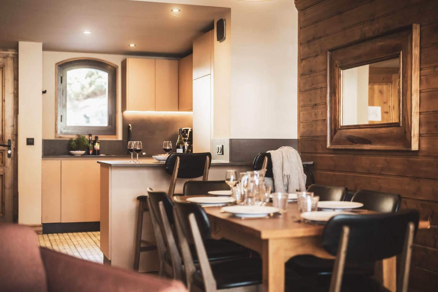 04-montagnettes-residence-sapiniere-menuires-3p6c-cuisine-03-cande-2026-1450696