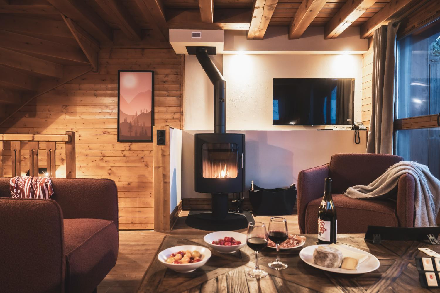 06-montagnettes-residence-sapiniere-menuires-5p8s-salon-01-cande-2026-1450738