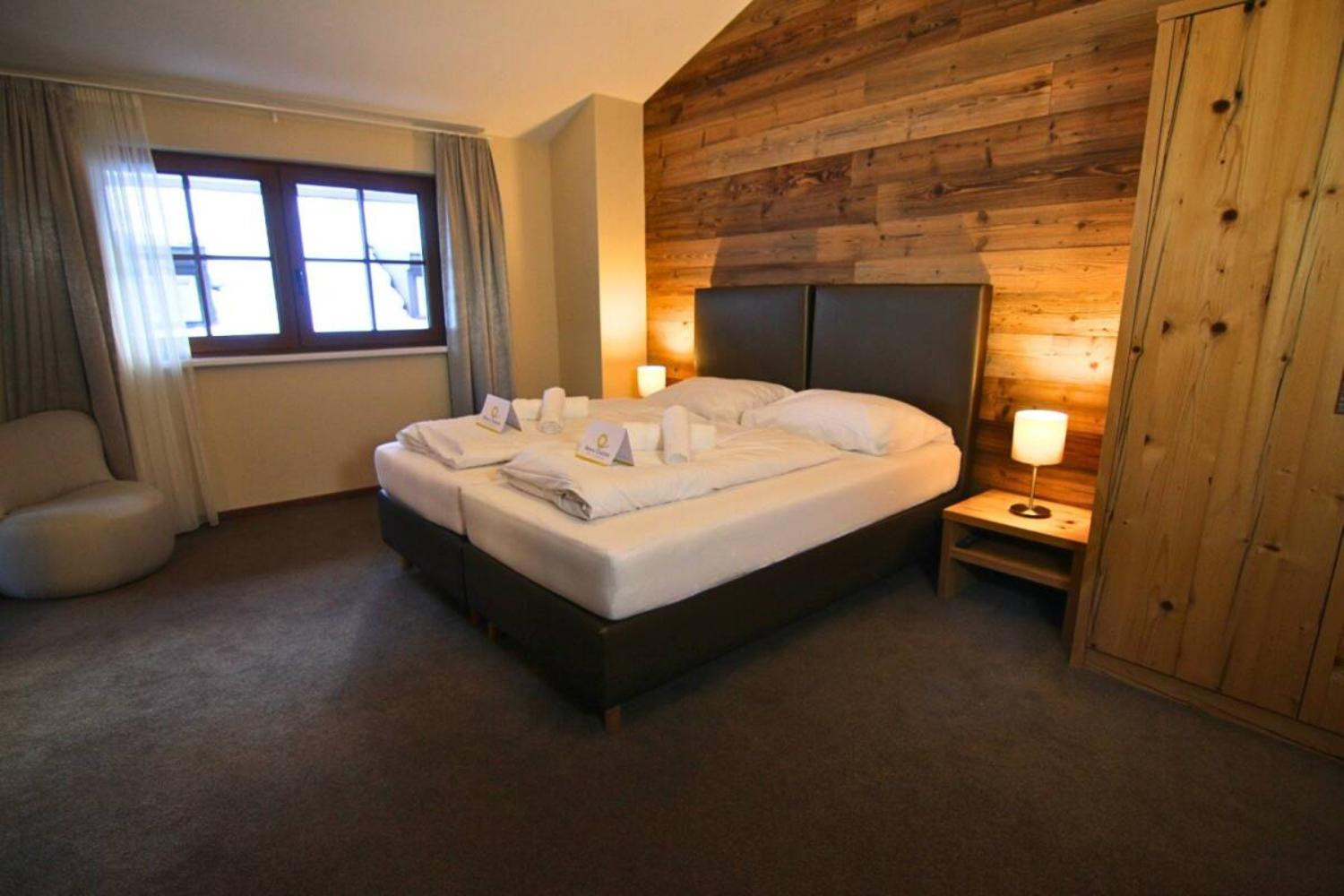 06-scalewidthwzeymdbd-catered-chalet-sankt-anton-crystal-tweepersoonskamer-1466879