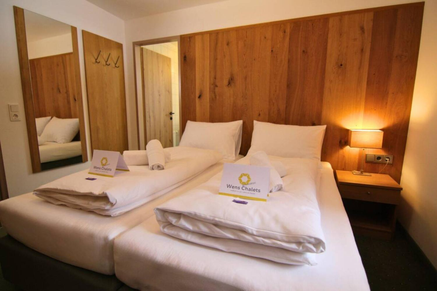 07-scalewidthwzeymdbd-catered-chalet-christiane-sankt-anton-tweepersoonskamer-1466831