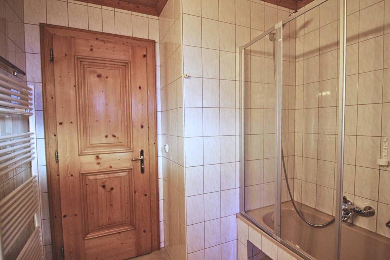 07-scalewidthwzeymdbd-catered-chalet-christoph-sankt-anton-badkamer-1-1466850
