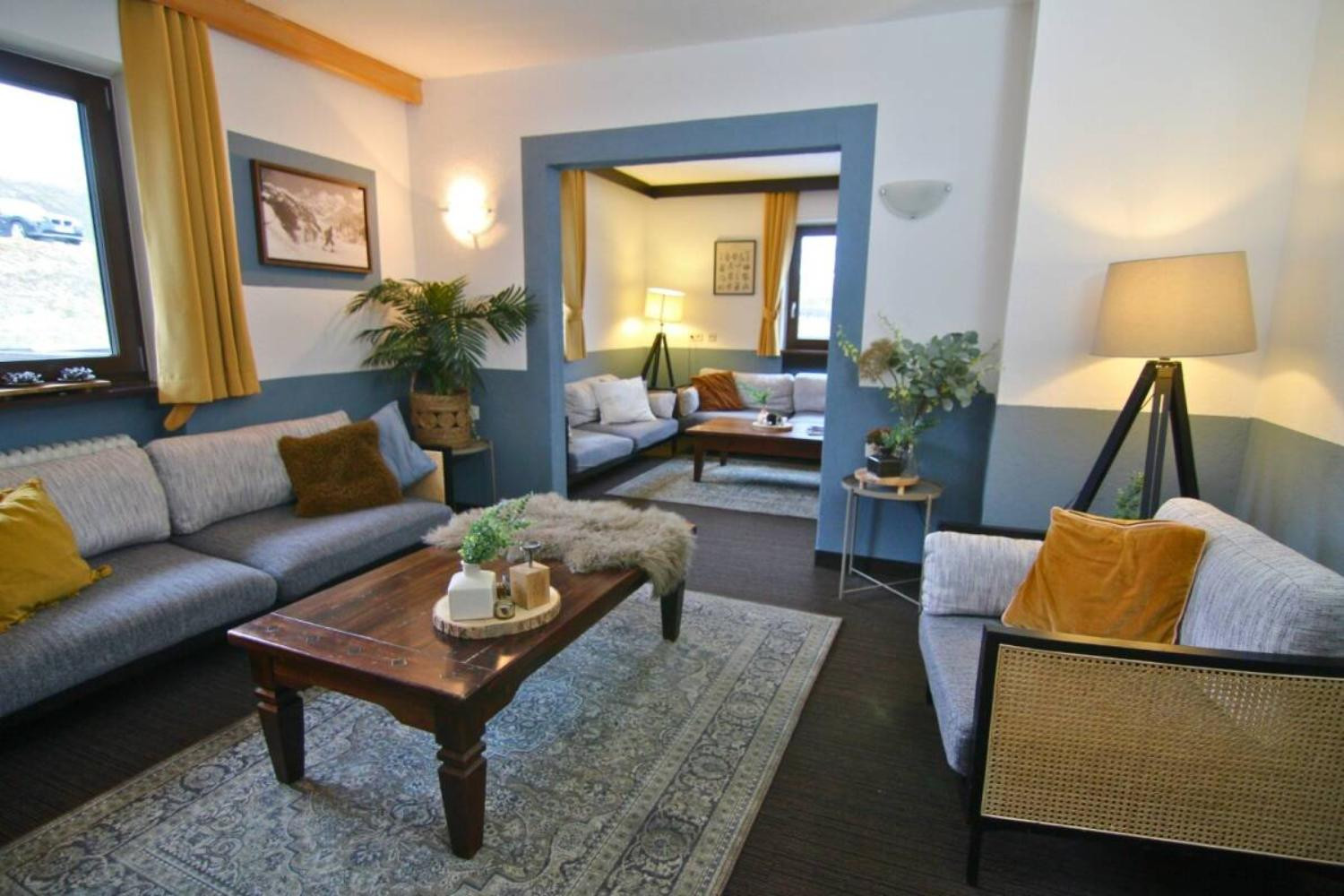 07-scalewidthwzeymdbd-catered-chalet-fiss-raeterhof-woonkamer-1467158