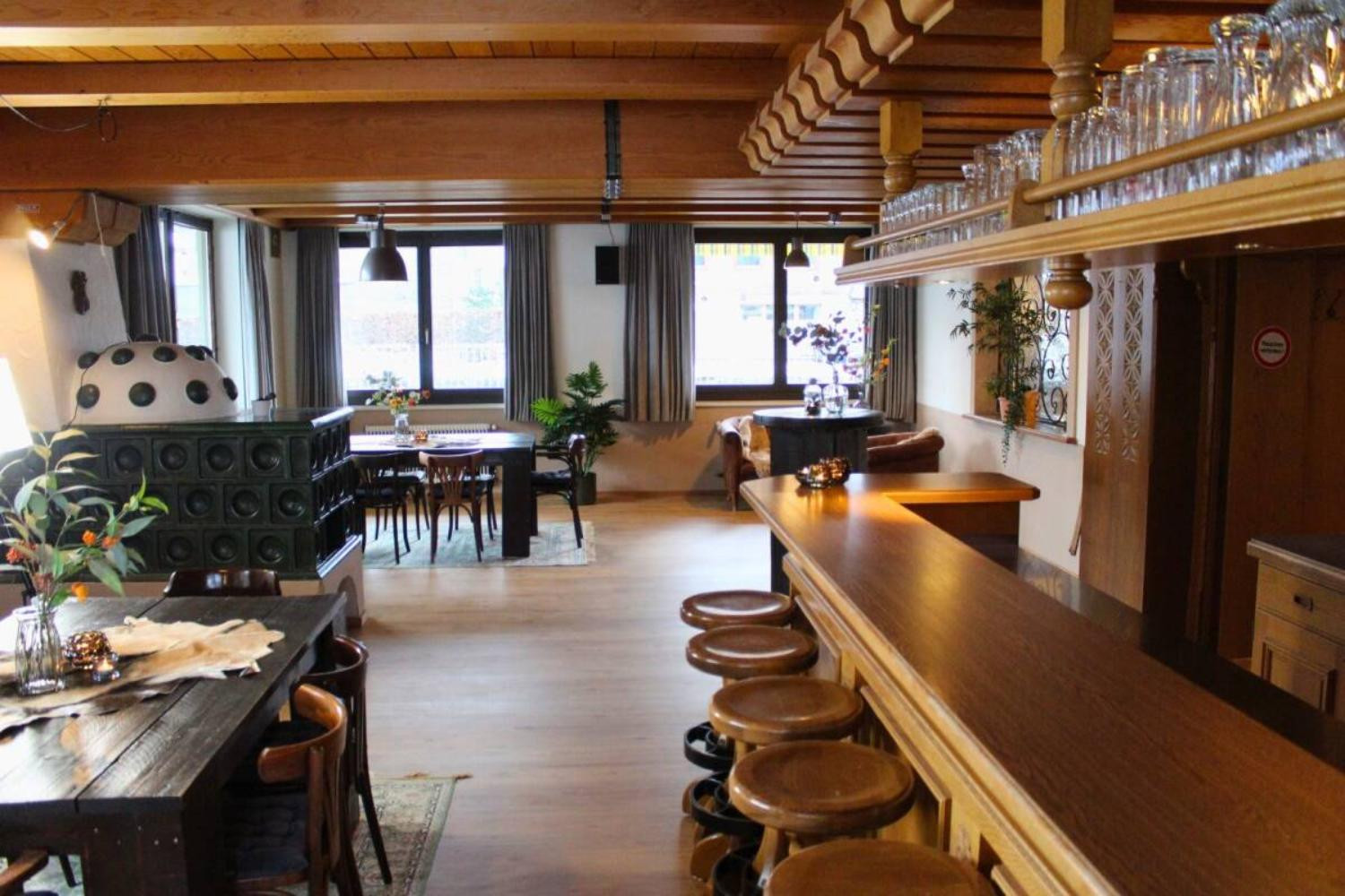 07-scalewidthwzeymdbd-catered-chalet-sonnwend-fieberbrunn-prive-bar-1467221 07-scalewidthwzeymdbd-catered-chalet-sonnwend-fieberbrunn-prive-bar-1467221
