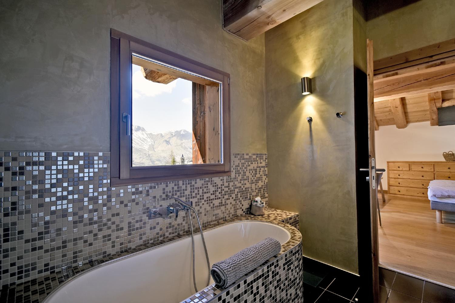 0f0e3ab3-b7e1-4bd5-ad62-5c4a2193deb8-1451121 0f0e3ab3-b7e1-4bd5-ad62-5c4a2193deb8-1451121