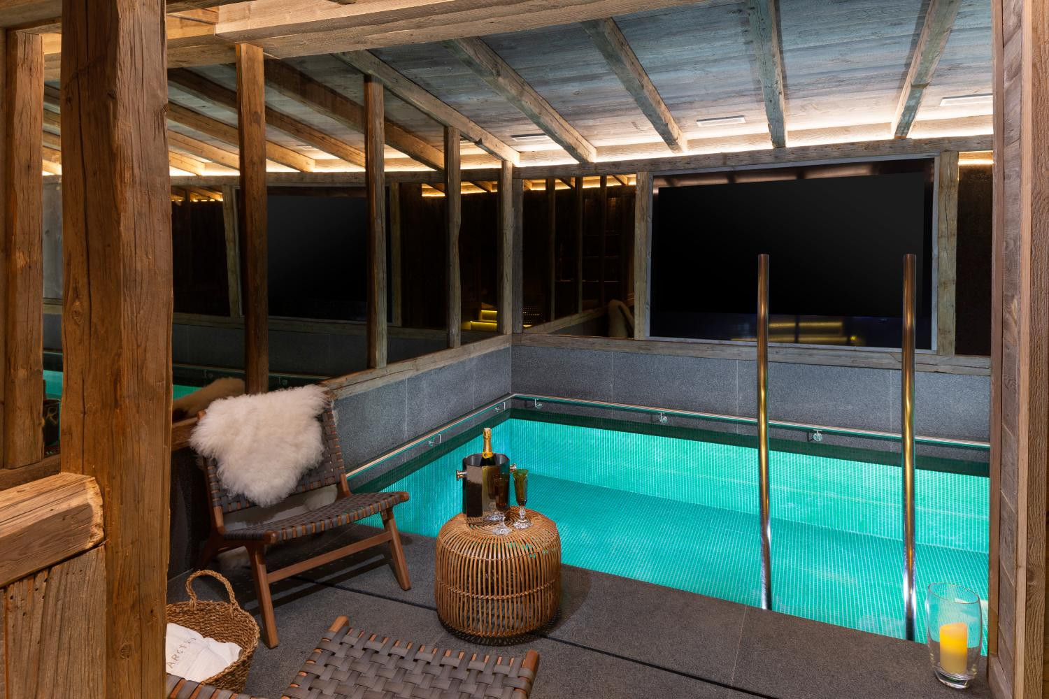 107d53f4-ef6b-4cb0-8c87-c31aeeb16678-1451294