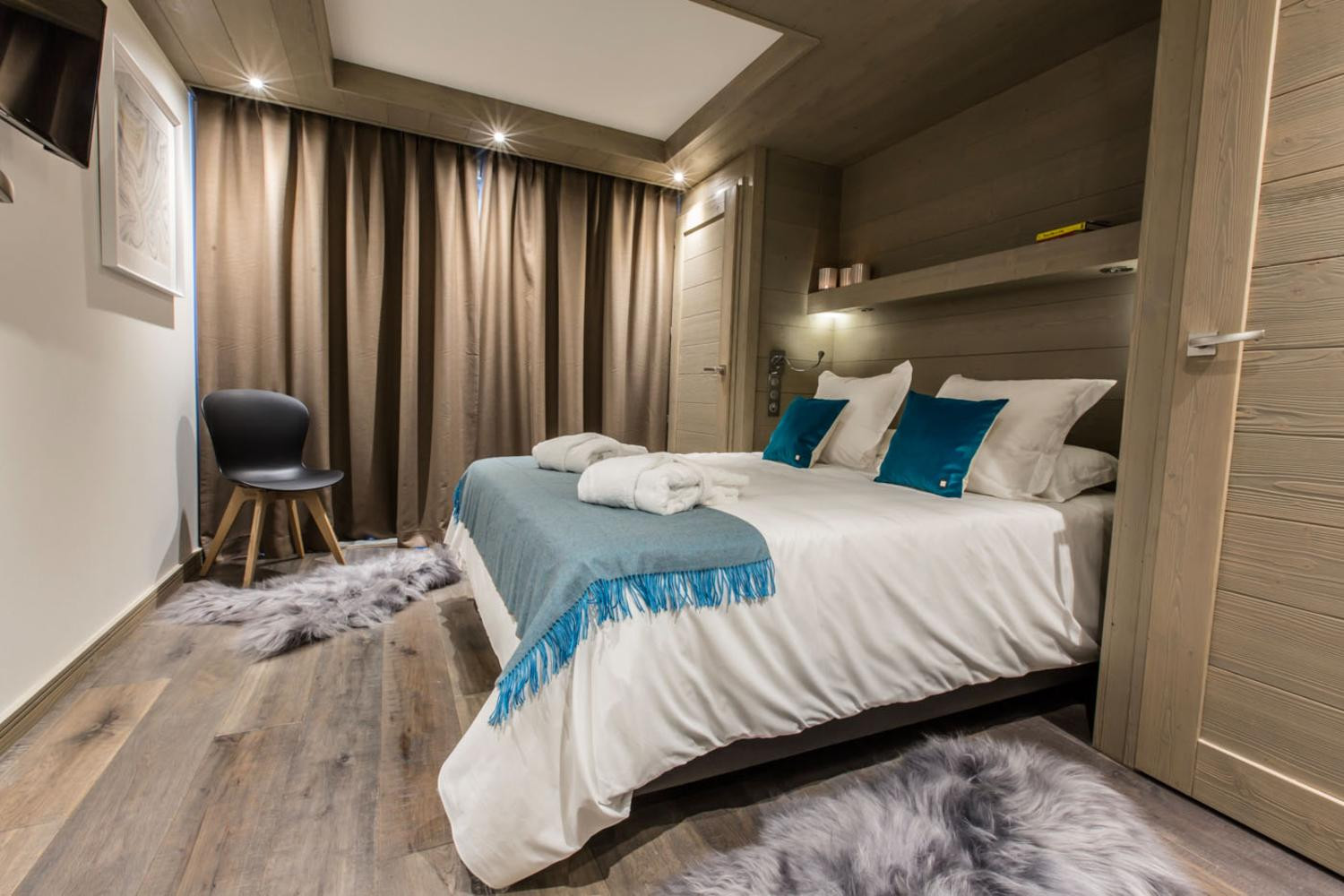 10keystone-c17-16-1147698