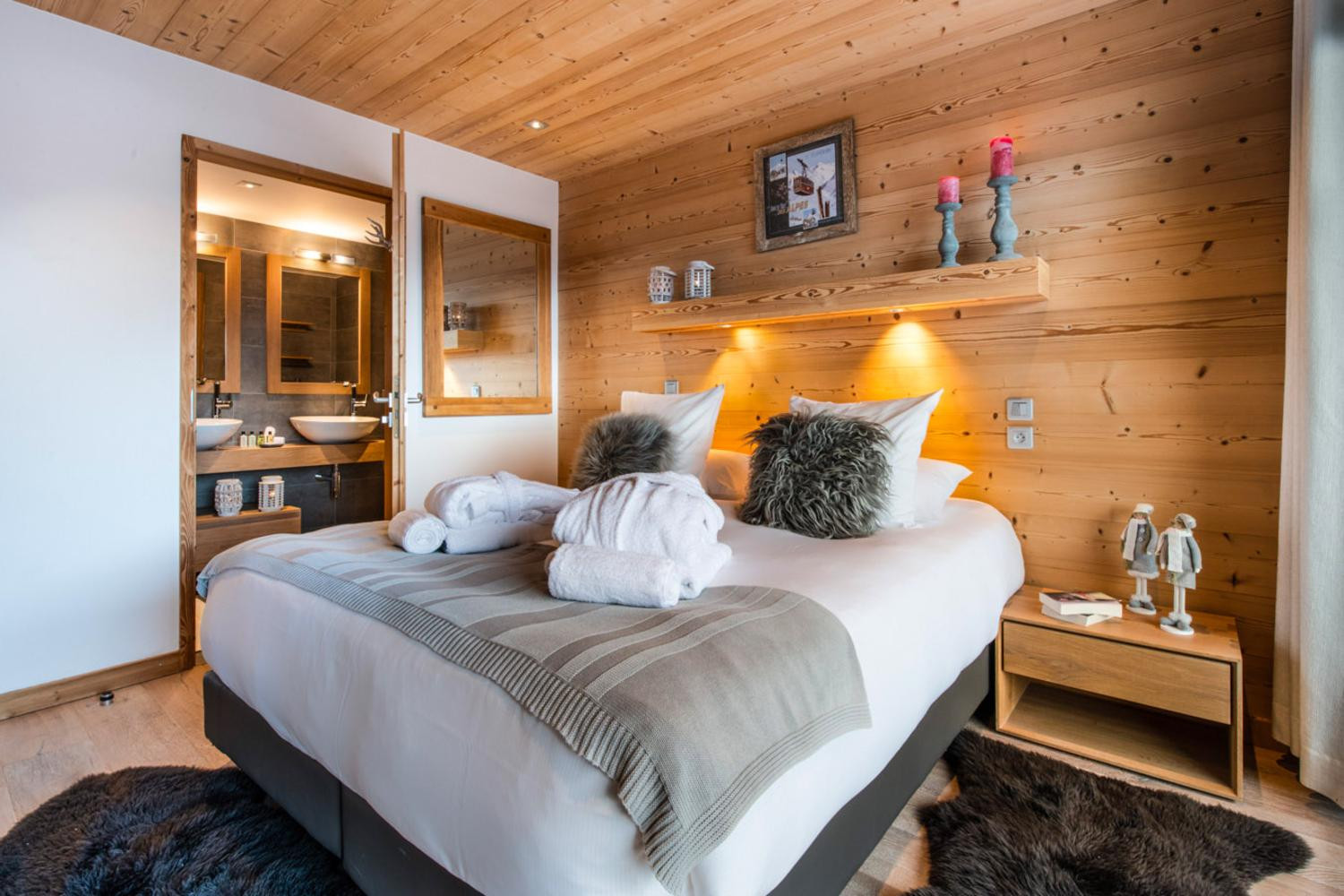 11pg-whistler-lodge-b03-005-1147566