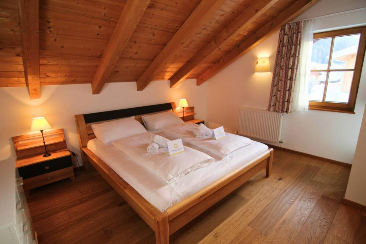 12-scalewidthwzeymdbd-catered-chalet-anna-maria-sankt-anton-tweepersoonskamer-1466816