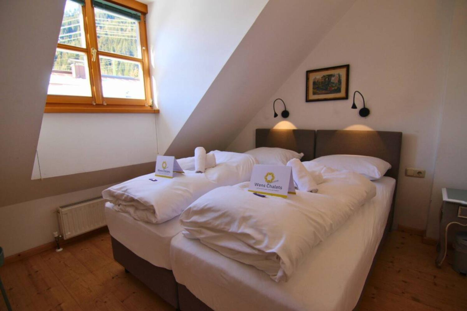 12-scalewidthwzeymdbd-catered-chalet-levett-sankt-anton-tweepersoonskamer-1467125