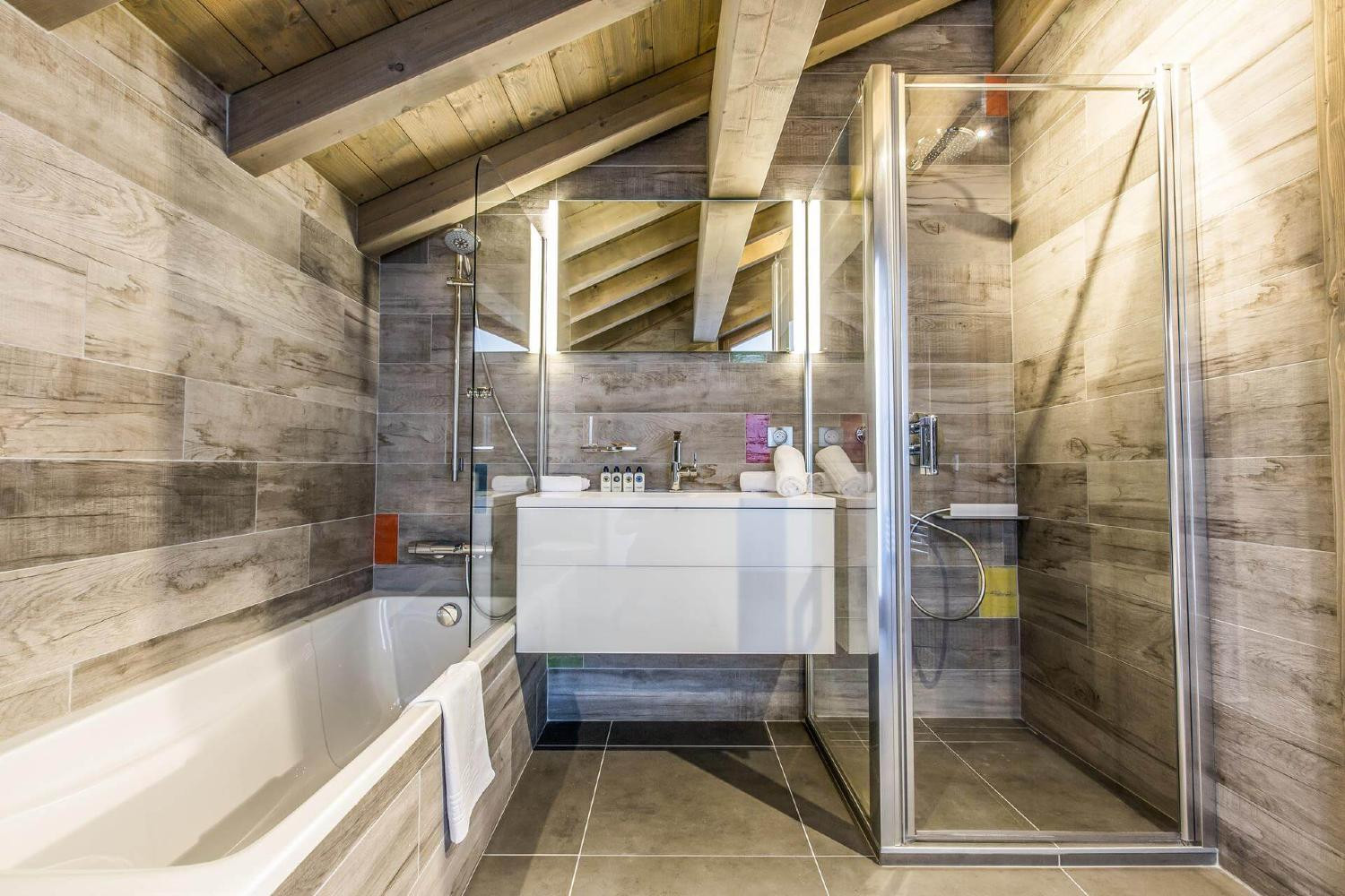 15keystonev2-c19-8-909-1147728