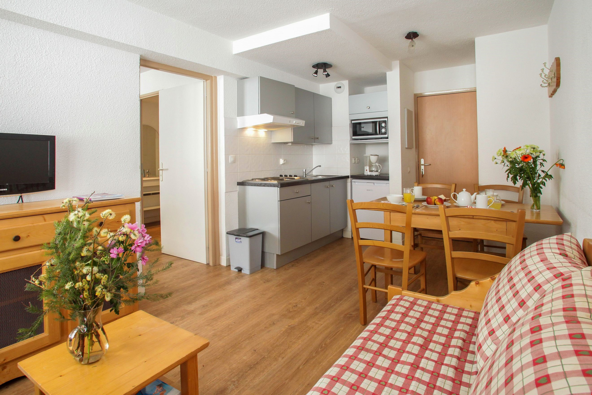 16-152-tmpd798-location-ski-tignes-residence-odalys-le-rond-point-des-pistes-3-946117