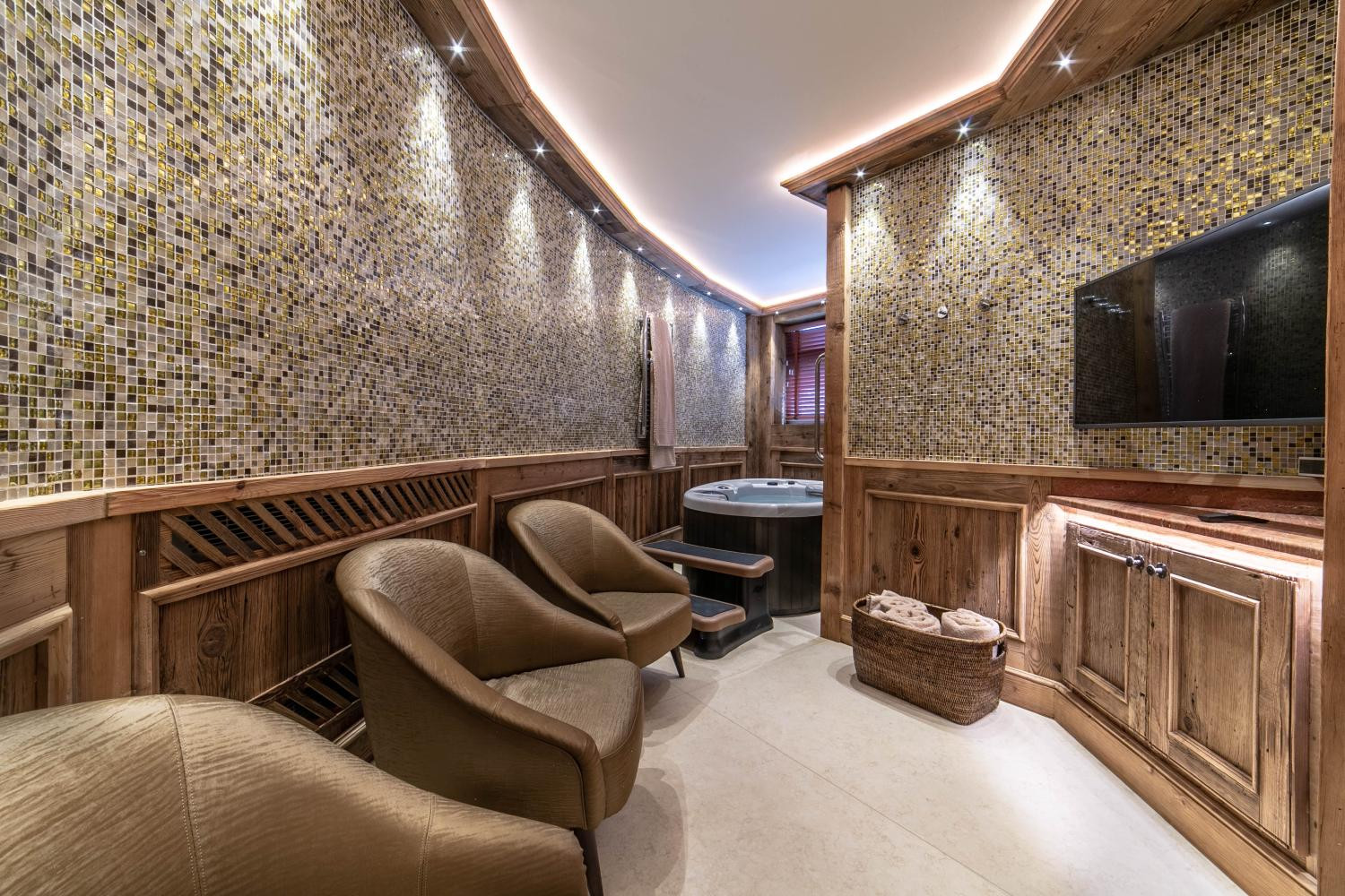 1a63569e-3ef2-4495-89f4-0b9c35c428e3-1451448