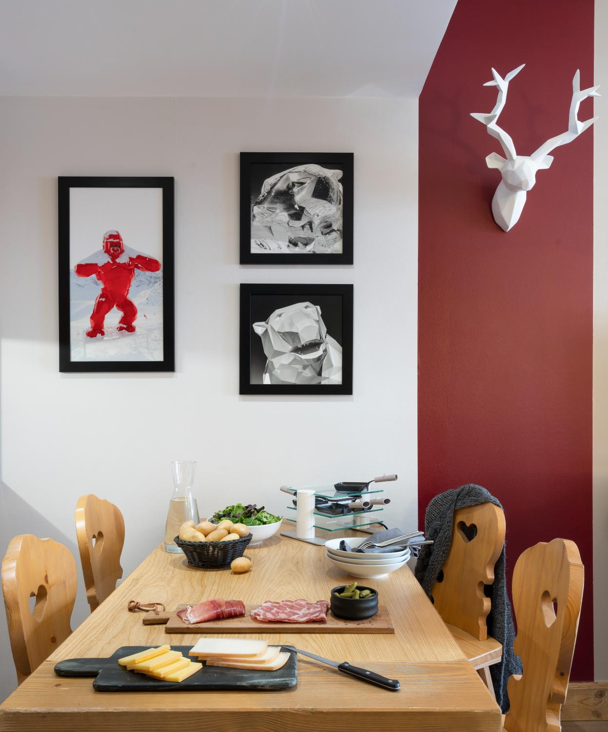 2-dining-area-1-bedroom-chalet-du-forum-1038715