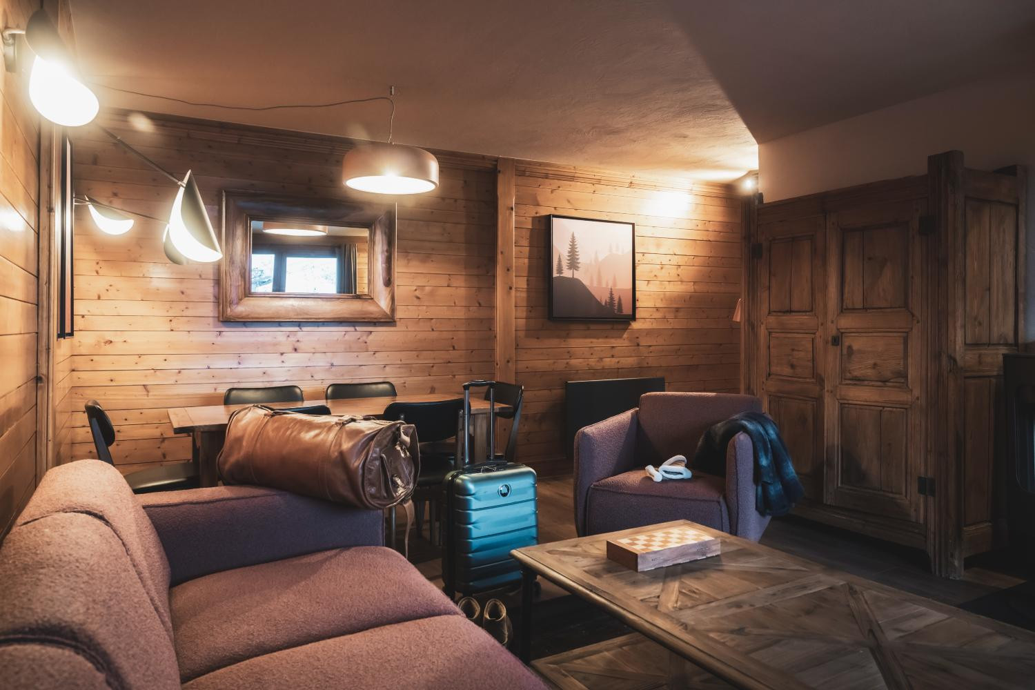 22-montagnettes-residence-sapiniere-menuires-4p6s-sejour-02-cande-2026-1450712