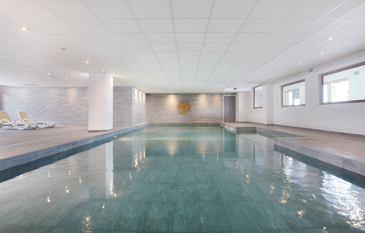 23-2420-location-ski-plagne-village-residence-prestige-odalys-front-de-neige-24-938357