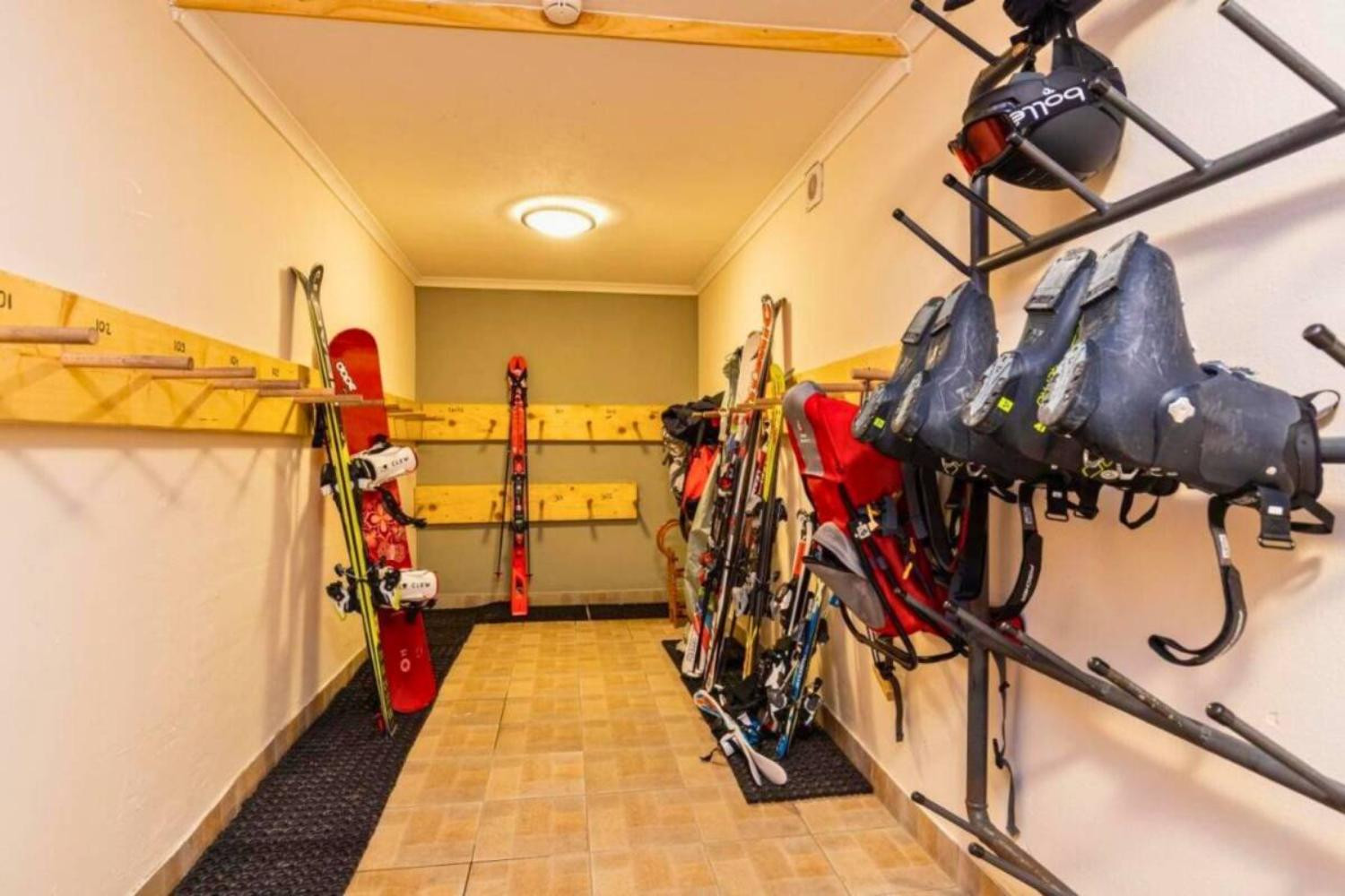 25-scalewidthwzeymdbd-catered-chalet-alpensport-saalbach-hinterglemm-verwarmd-skihok-1466772