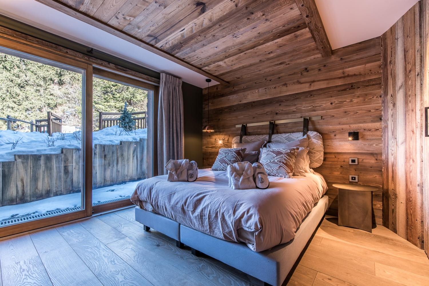 26aab8d6-dc57-4008-9b19-60ad808ef2ad-1451026