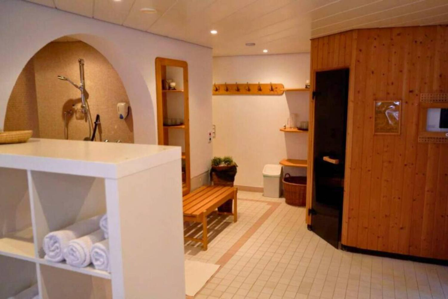 33-scalewidthwzeymdbd-groepsaccommodatie-fiss-elfriede-inclusief-sauna-1466975 33-scalewidthwzeymdbd-groepsaccommodatie-fiss-elfriede-inclusief-sauna-1466975
