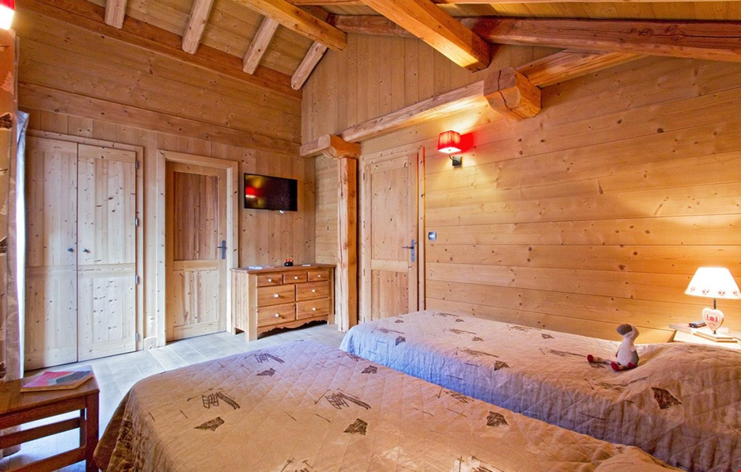 34-2713-tmp5326-location-ski-les-deux-alpes-chalet-odalys-le-loup-lodge-5-899806